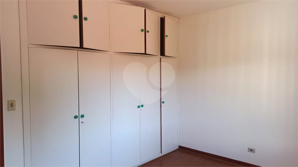 Casa à venda com 4 quartos, sendo 1 suíte, em Vila Santista, Atibaia, SP