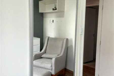 Apartamento à venda com 2 quartos, sendo 1 suíte, em Jardim Londrina, São Paulo, SP