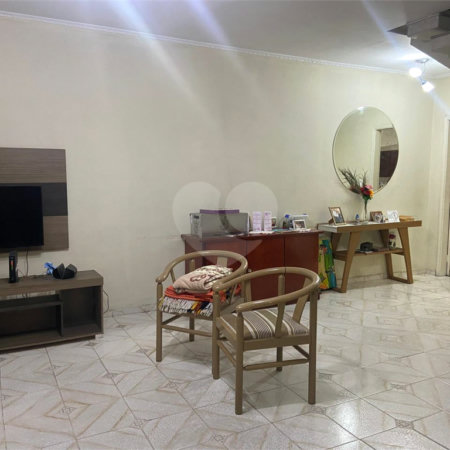 Casa à venda com 3 quartos, sendo 2 suítes, em Vila Carrão, São Paulo, SP