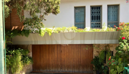 Casa à venda com 5 quartos, sendo 2 suítes,  em Vila Maria Alta, São Paulo, SP