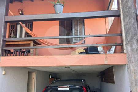 Casa Térrea à venda com 3 quartos, sendo 1 suíte, em Vila Pomar, Mogi das Cruzes, SP