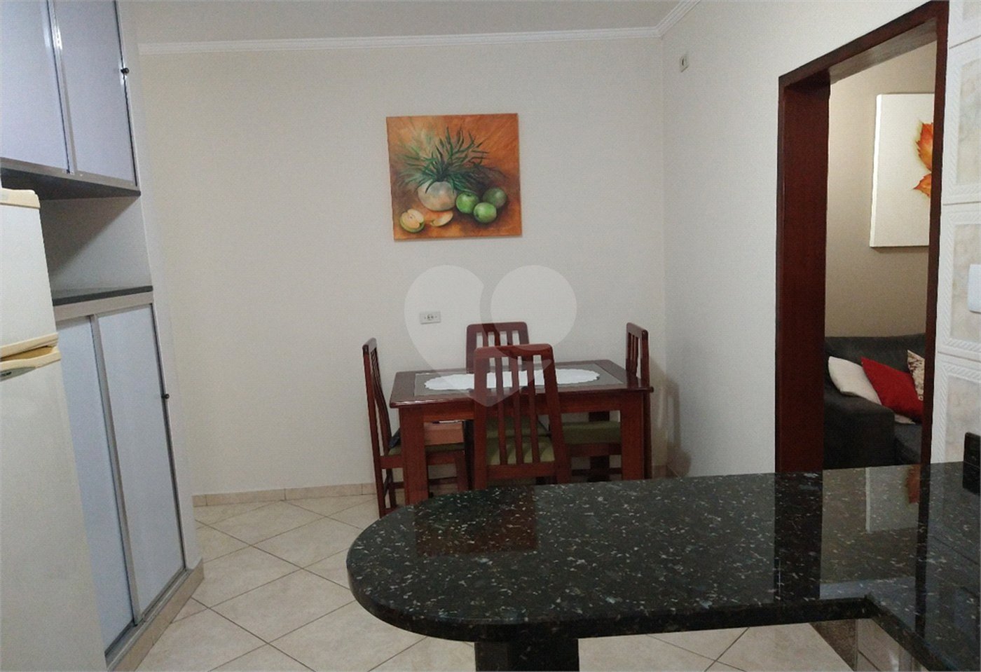 Sobrado à venda com 3 quartos, sendo 2 suítes, em Jardim Hubert, Indaiatuba, SP