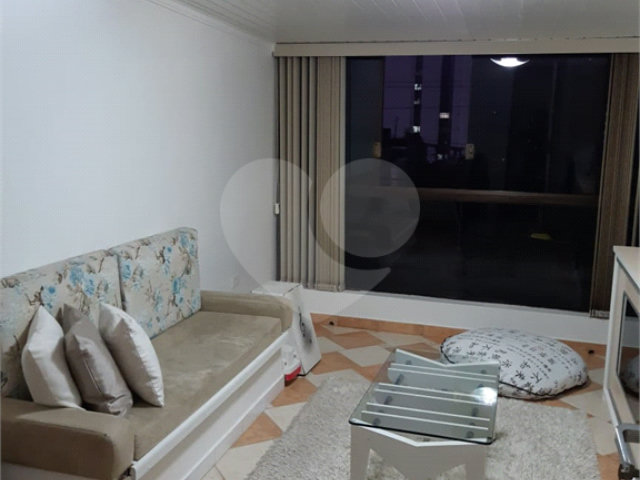 Sobrado à venda com 3 quartos em Vila Nova Cachoeirinha, São Paulo, SP