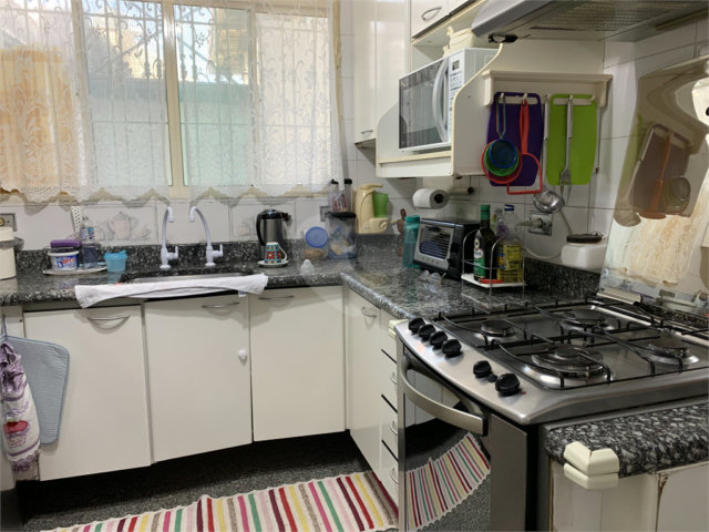 Sobrado à venda com 3 quartos em Vila Guilherme, São Paulo, SP