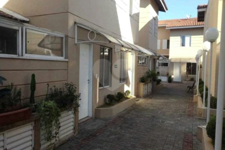 Casa à venda com 2 quartos no condomínio San Francisco Village, São Paulo - SP