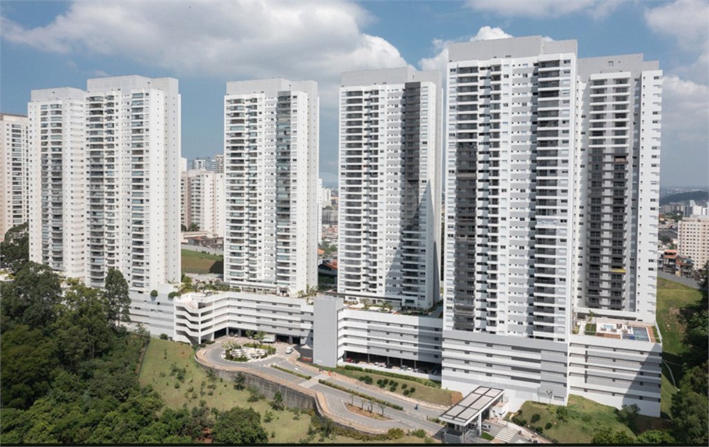 Apartamento à venda com 3 quartos, sendo 2 suítes, em Jardim Caboré, São Paulo, SP