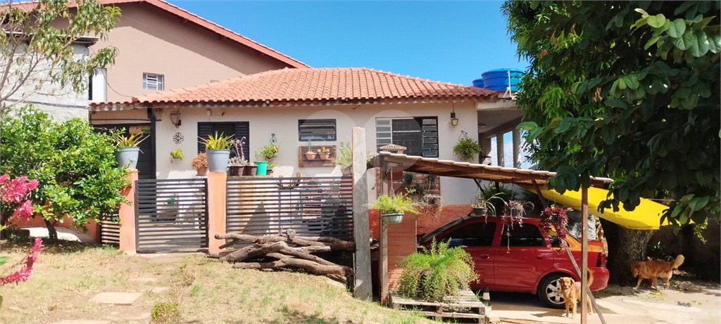 Casa à venda com 2 quartos em Jardim Imperial, Atibaia, SP