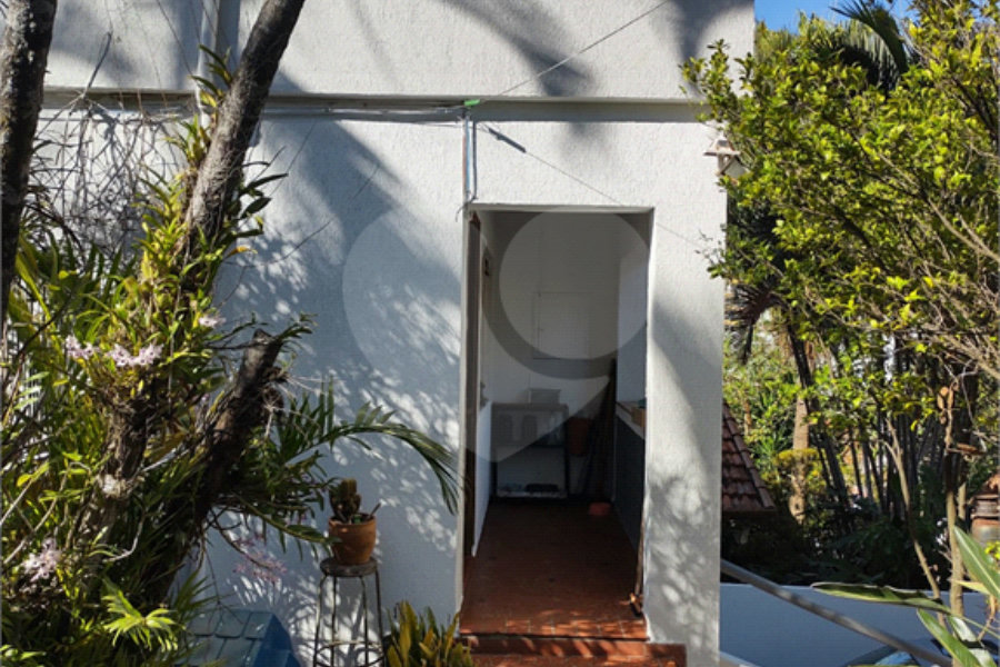 Sobrado à venda com 3 quartos em Tremembé, São Paulo, SP
