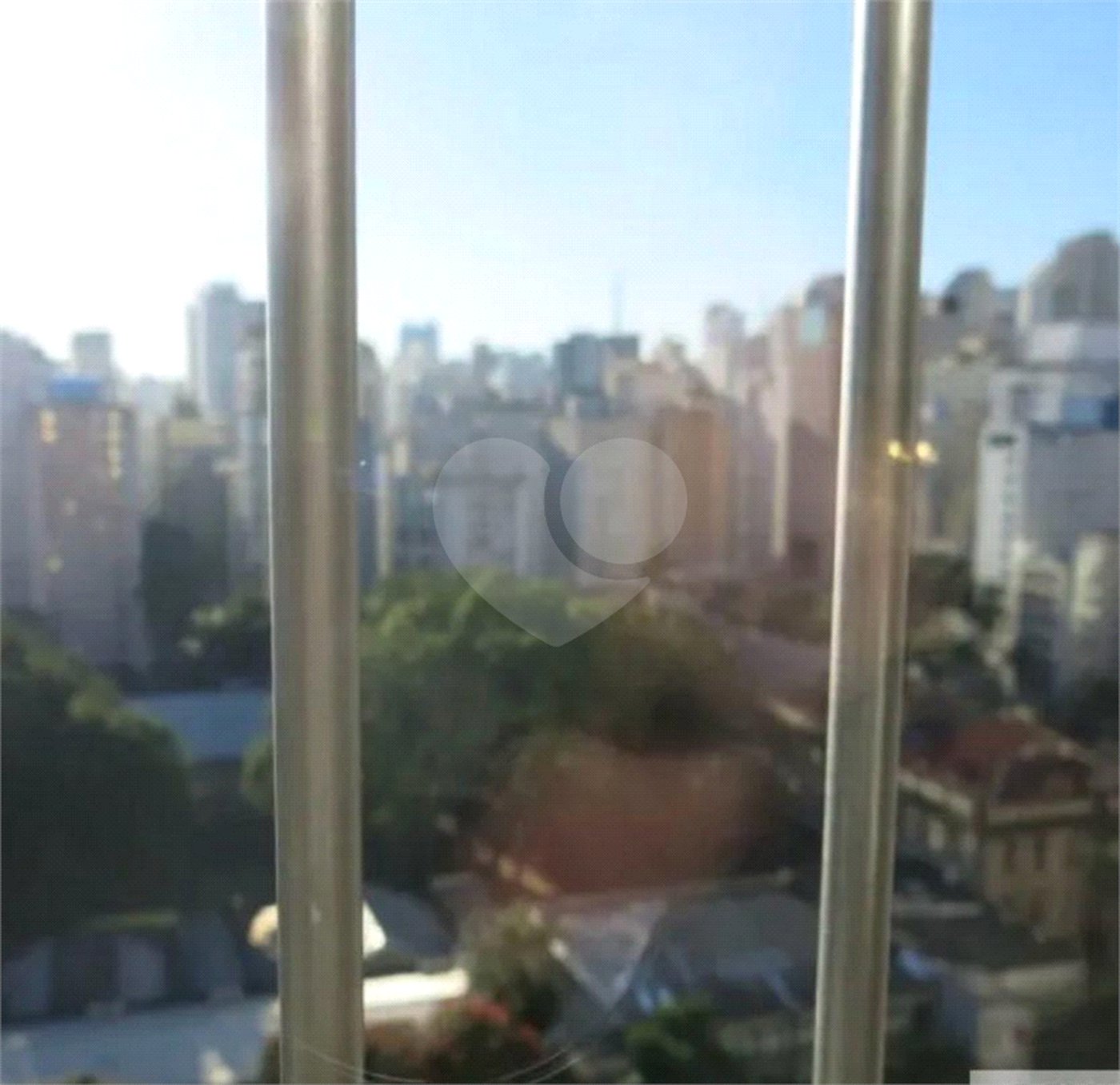 Apartamento à venda com 3 quartos, sendo 1 suíte, em Jardim Paulista, São Paulo, SP