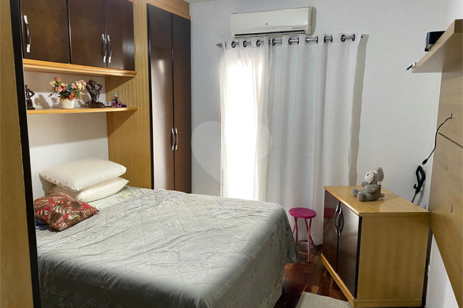 Sobrado à venda com 3 quartos, sendo 1 suíte, em Vila Nova Mazzei, São Paulo, SP