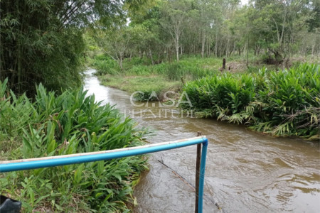 Sítio à venda com 2 quartos em Gramadão, São Miguel Arcanjo, SP