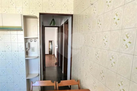 Casa à venda com 4 quartos, sendo 1 suíte, em Água Fria, São Paulo, SP