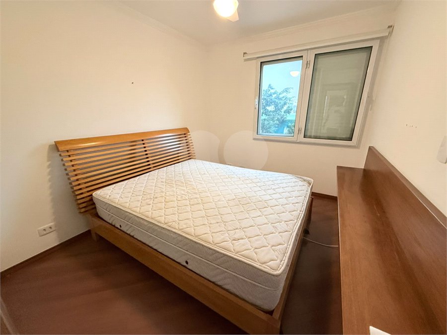 Apartamento à venda com 2 quartos em Vila Olímpia, São Paulo, SP