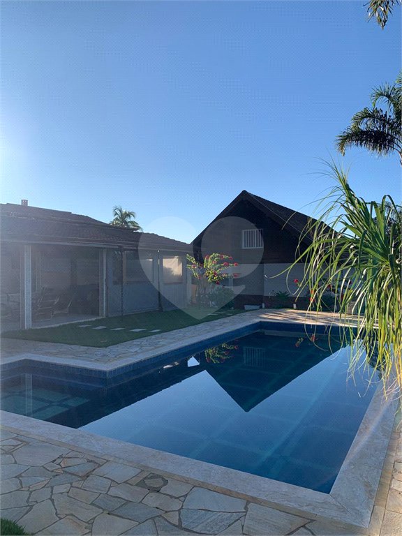 Casa Térrea à venda com 3 quartos, sendo 1 suíte, em Alpes D'ouro, Bom Jesus dos Perdões, SP