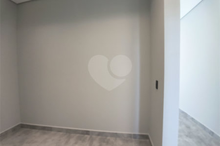 Casa à venda com 3 quartos, sendo 1 suíte,  no condomínio Horto Florestal Villagio, Sorocaba - SP
