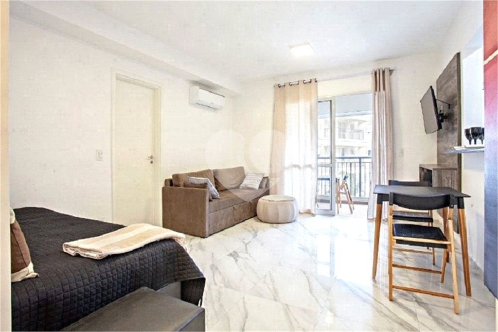 Apartamento à venda com 1 suíte em Jardim Leonor, São Paulo, SP