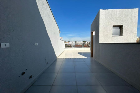 Apartamento à venda com 2 quartos, sendo 1 suíte,  em Vila Guarani, Santo André, SP