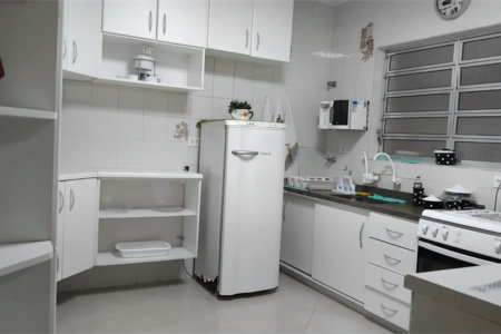 Casa à venda com 4 quartos, sendo 3 suítes, em Vila Polopoli, São Paulo, SP