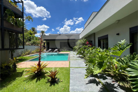 Casa à venda com 3 suítes no condomínio Vinhas da Vista Alegre - Lado Sede, Vinhedo - SP