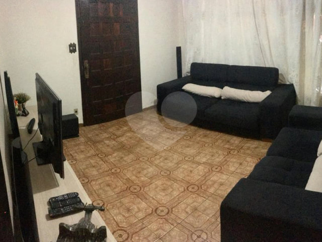 Sobrado à venda com 3 quartos em Vila Guilherme, São Paulo, SP