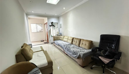 Casa à venda com 4 quartos, sendo 2 suítes,  em Vila Buenos Aires, São Paulo, SP