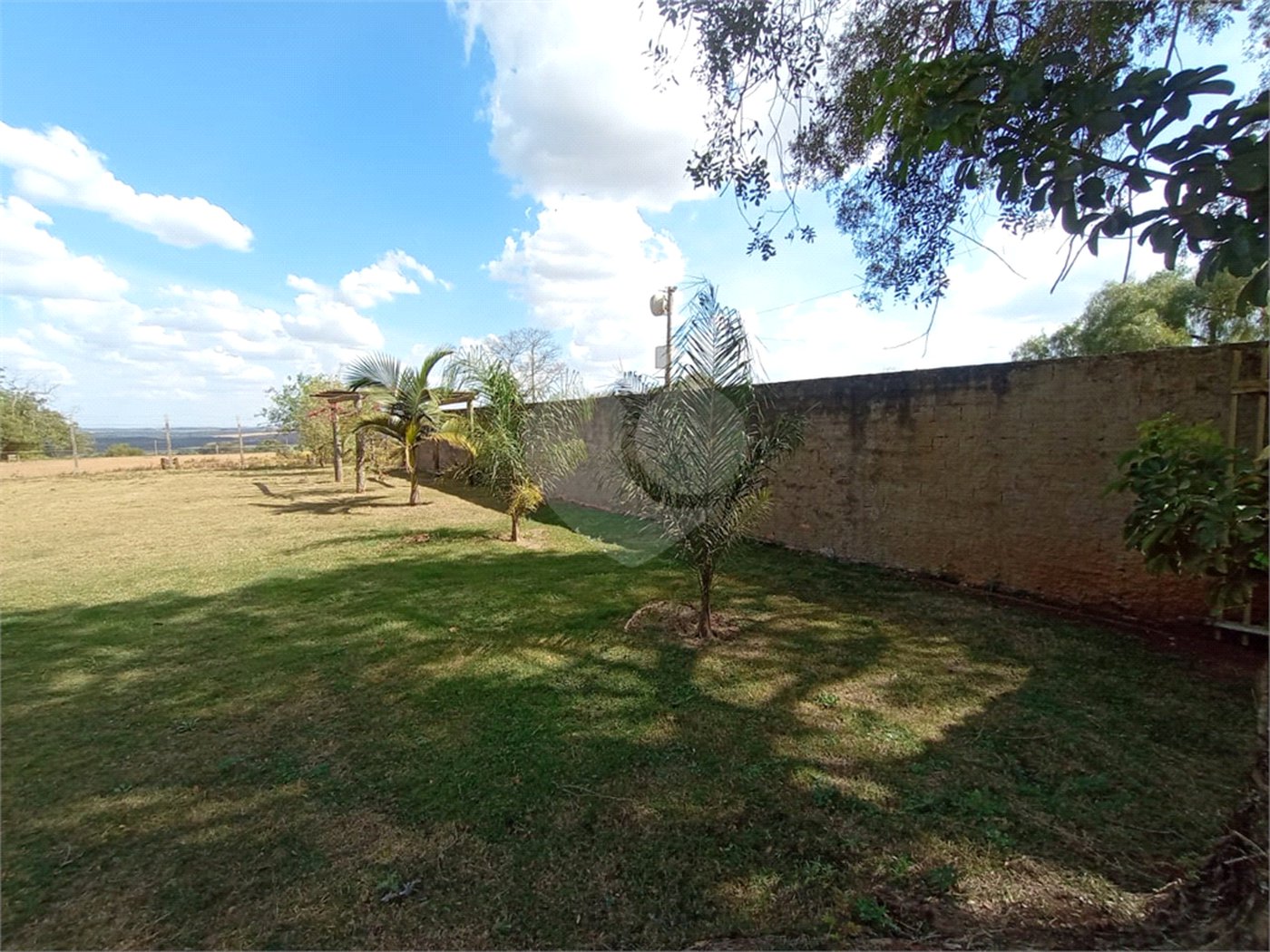 Casa à venda com 3 quartos, sendo 1 suíte,  em Estância Conceição, Itapetininga, SP