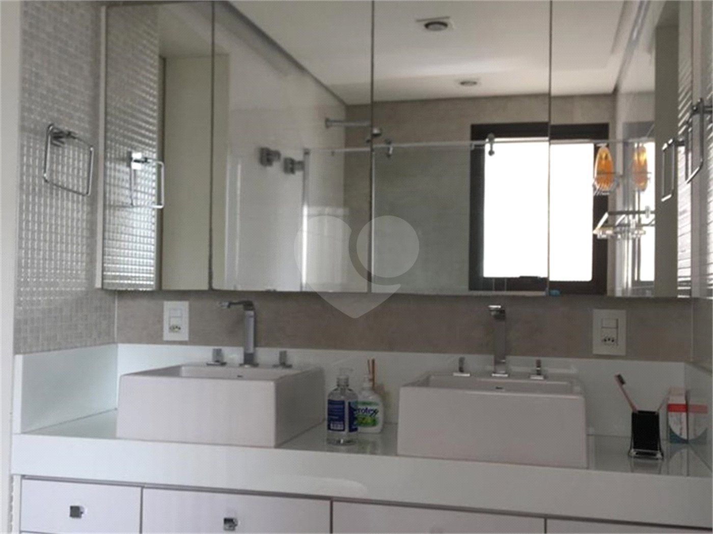 Apartamento para venda Alto de Santana com 220 m² de área primativa.