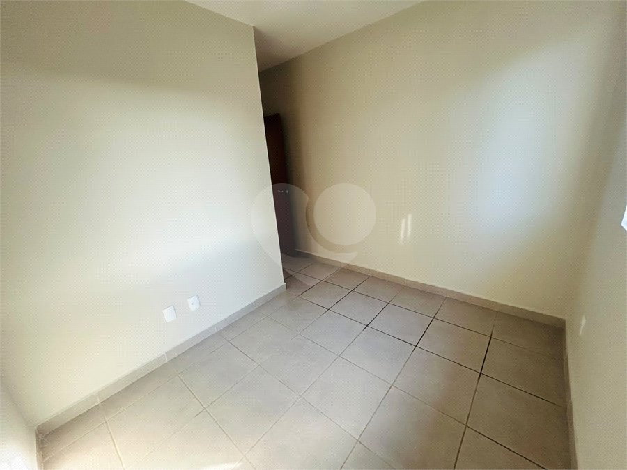 Casa à venda com 2 quartos, sendo 1 suíte, no condomínio Palacio de Turim, Ribeirão Preto - SP