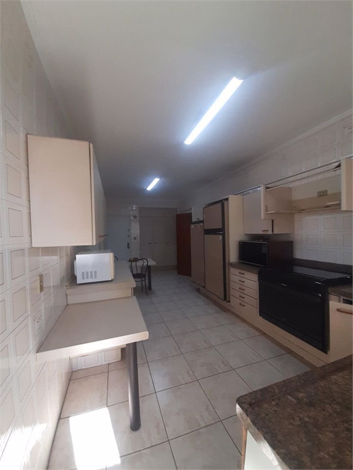 Apartamento Residencial à venda, Gonzaga, Santos - AP1762.