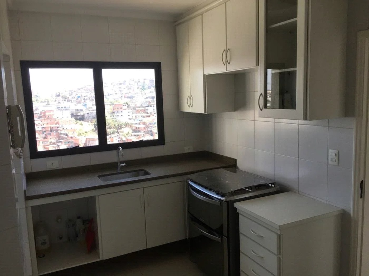 Apartamento à venda com 3 quartos, sendo 1 suíte,  em Vila Andrade, São Paulo, SP