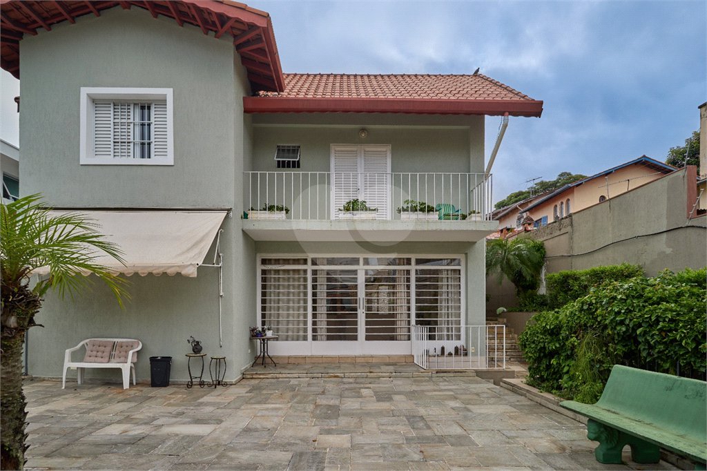 Sobrado à venda com 4 quartos, sendo 1 suíte, em Brooklin Velho, São Paulo, SP
