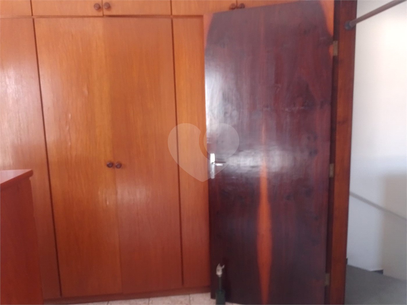 Sobrado à venda com 3 quartos, sendo 1 suíte,  em Tremembé, São Paulo, SP