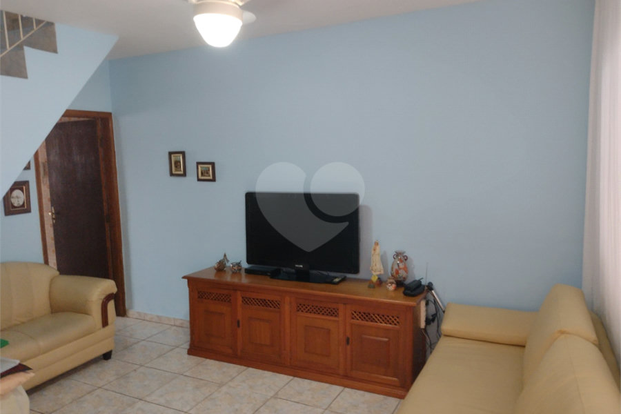 Sobrado à venda com 2 quartos em Palmas do Tremembé, São Paulo, SP