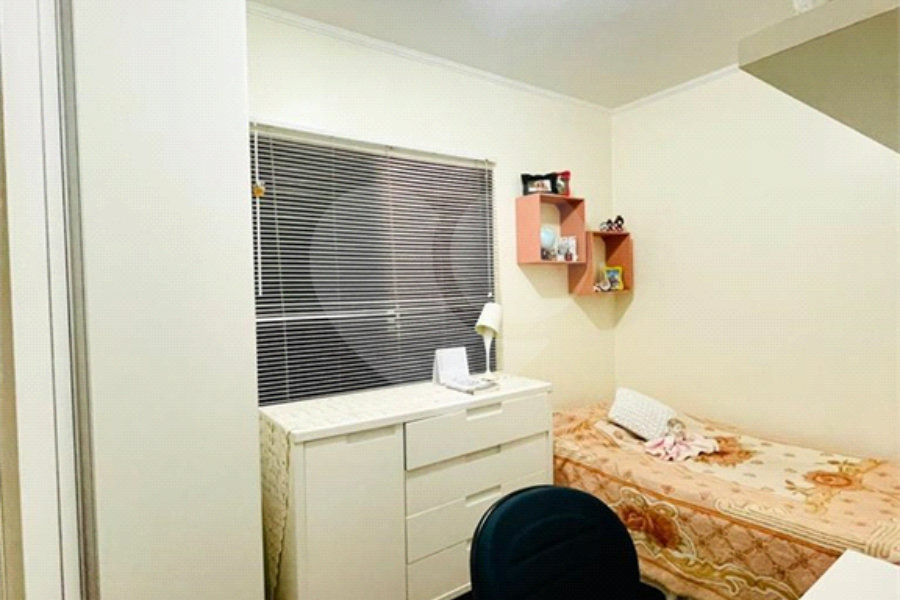 Villagio à venda com 4 quartos, sendo 2 suítes, em Saúde, São Paulo, SP