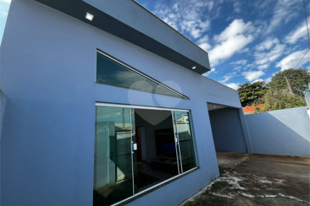 Casa à venda com 3 quartos, sendo 1 suíte, em Jardim Monte Santo, Itapetininga, SP