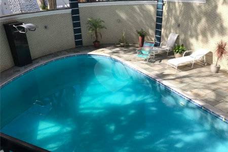 Sobrado à venda com 4 quartos, sendo 3 suítes, em Jardim Franca, São Paulo, SP