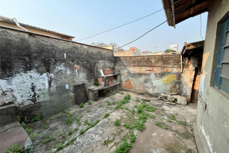 Casa à venda com 2 quartos no Centro, Salto, SP