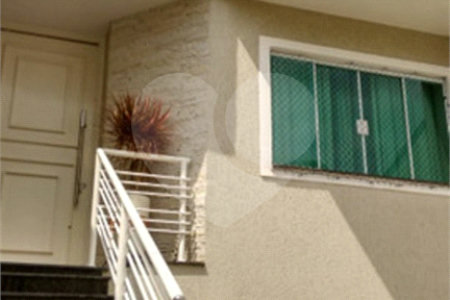 Sobrado à venda com 3 quartos, sendo 1 suíte, em Vila Antonina, São Paulo, SP