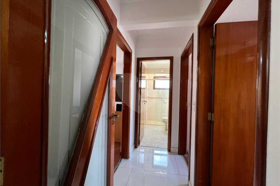 Apartamento à venda com 3 quartos, sendo 1 suíte, em Santana, São Paulo, SP