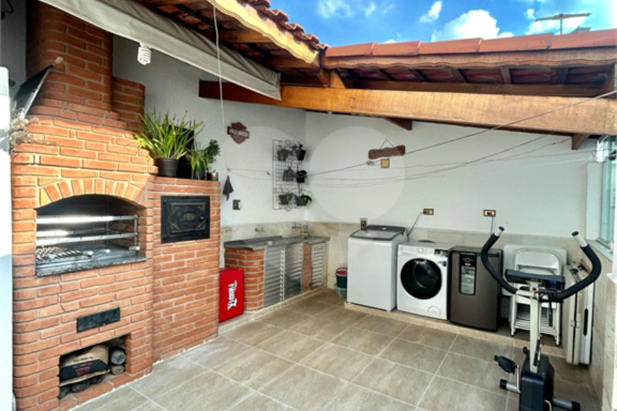 Sobrado à venda com 3 suítes em Vila Guilherme, São Paulo, SP