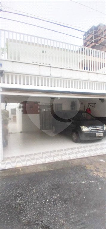 Casa à venda com 4 quartos, sendo 1 suíte, em Santana, São Paulo, SP