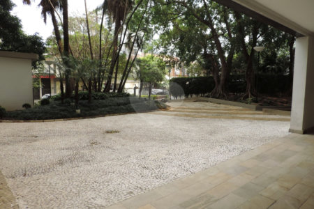 Apartamento à venda com 3 quartos, sendo 1 suíte, em Cidade Monções, São Paulo, SP