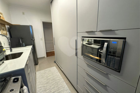 Apartamento à venda com 3 suítes em Indianópolis, São Paulo, SP