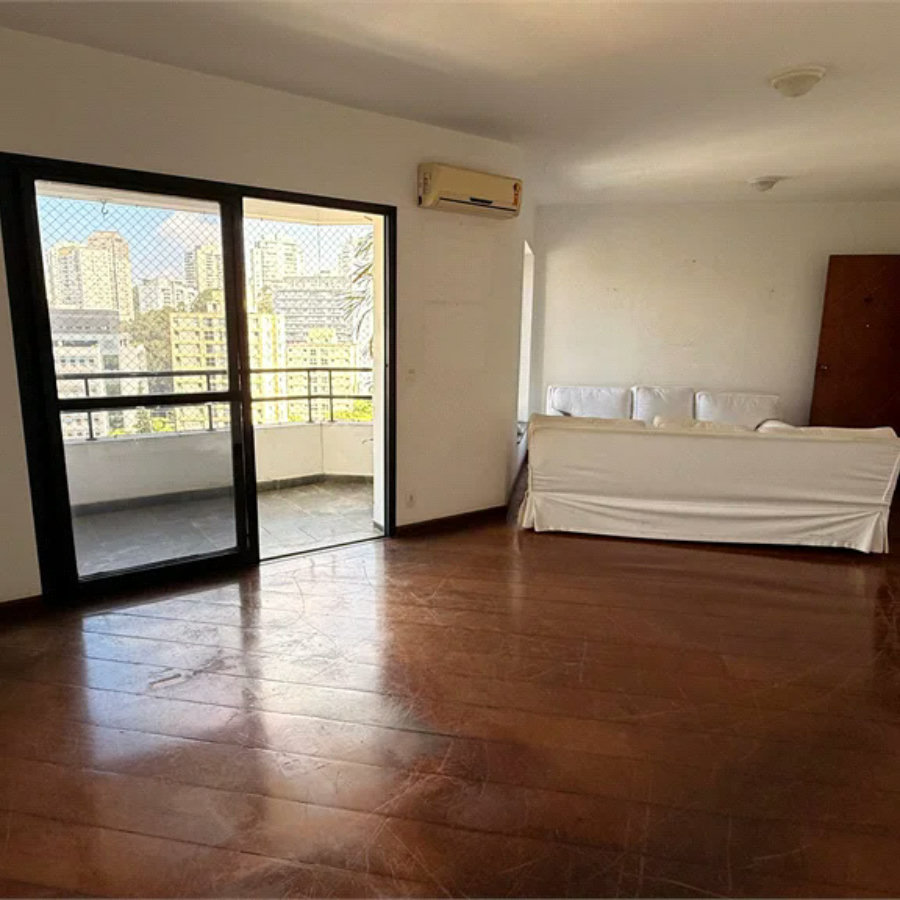 Apartamento à venda com 3 quartos, sendo 1 suíte, em Vila Andrade, São Paulo, SP