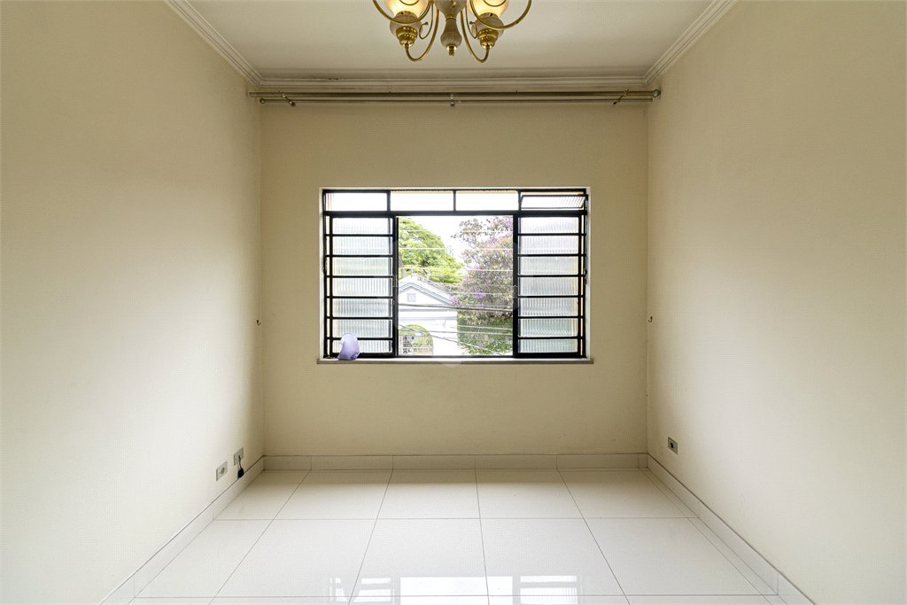 Sobrado à venda com 3 quartos em Cambuci, São Paulo, SP