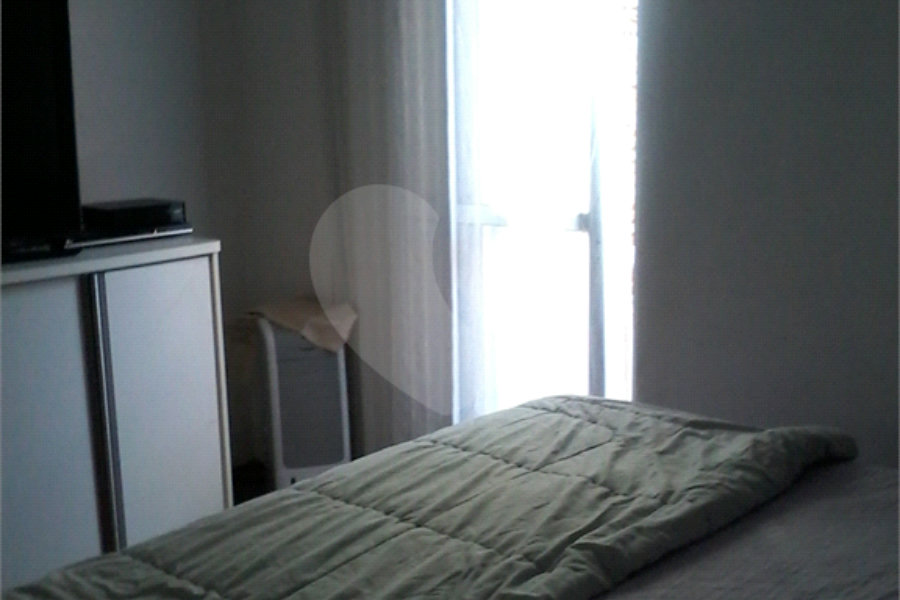 Sobrado à venda com 3 quartos, sendo 1 suíte, em Tremembé, São Paulo, SP