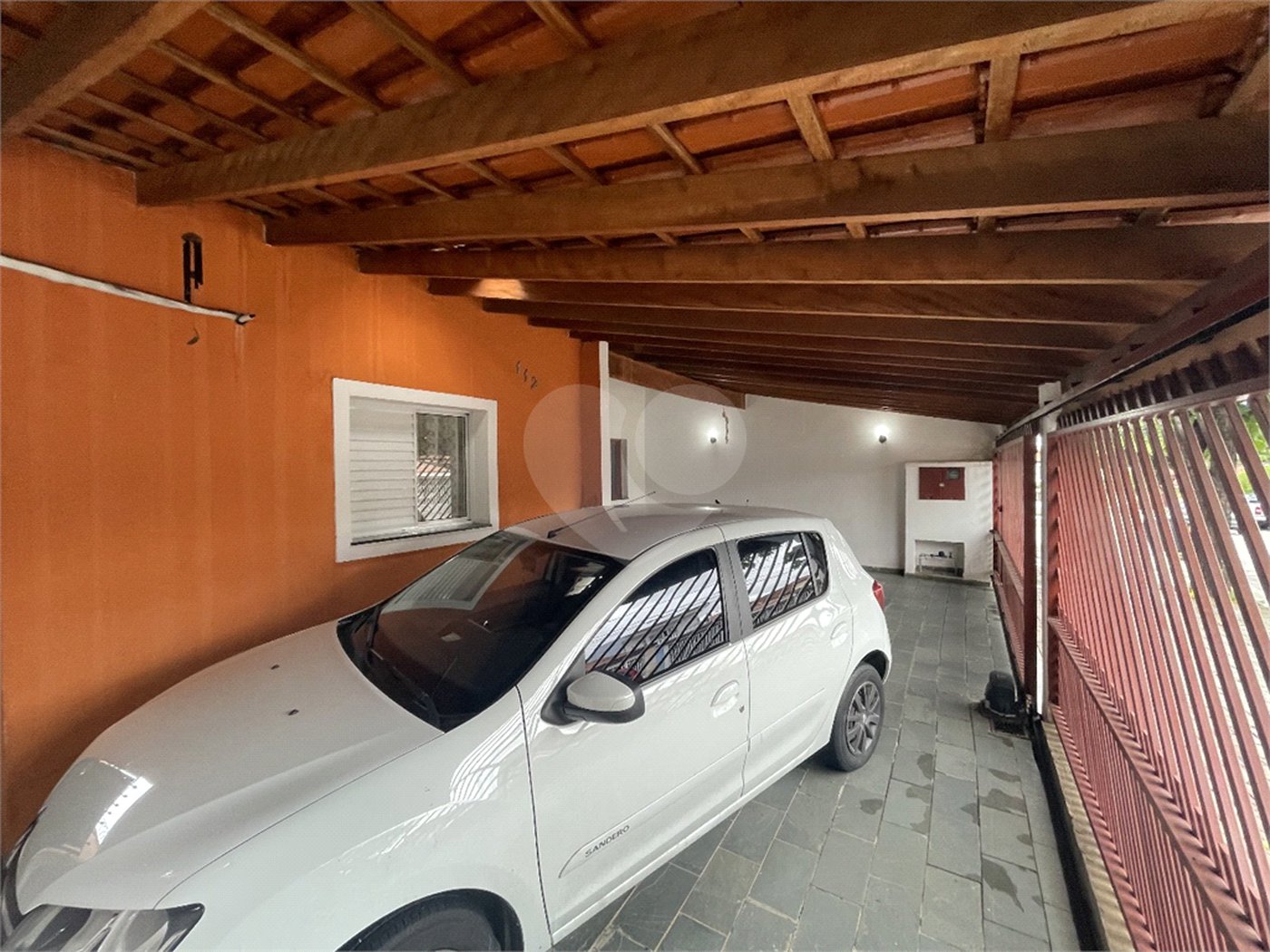 Casa à venda com 2 quartos, sendo 1 suíte, em Vila Angélica, Sorocaba, SP