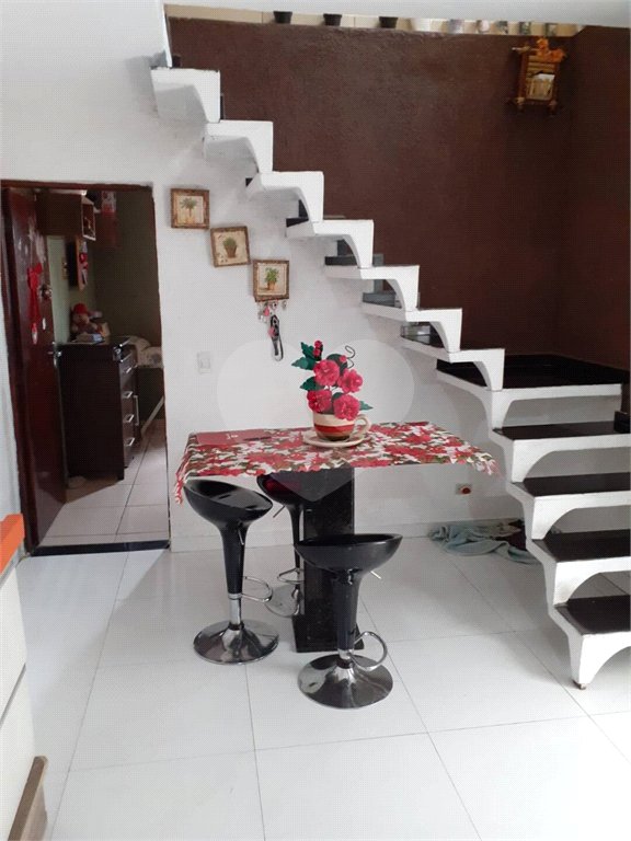 Casa à venda com 2 quartos, sendo 1 suíte, em Jardim América, Poá, SP