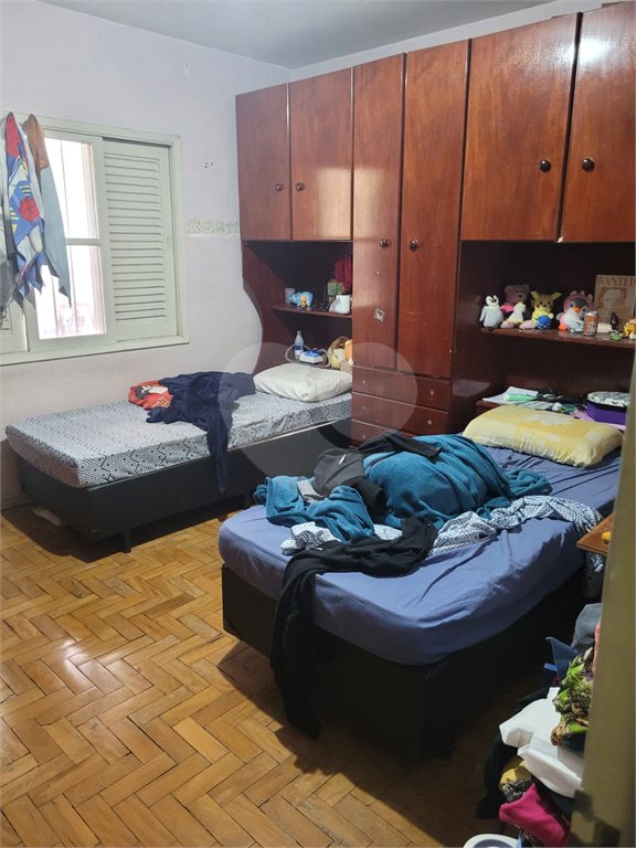 Sobrado à venda com 3 quartos em Vila Marari, São Paulo, SP