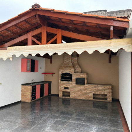 Sobrado à venda ou para alugar com 3 suítes em Vila Sônia, São Paulo, SP